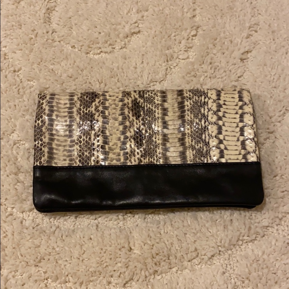 ELUC Ann Taylor Snakeskin Clutch Wallet Purse